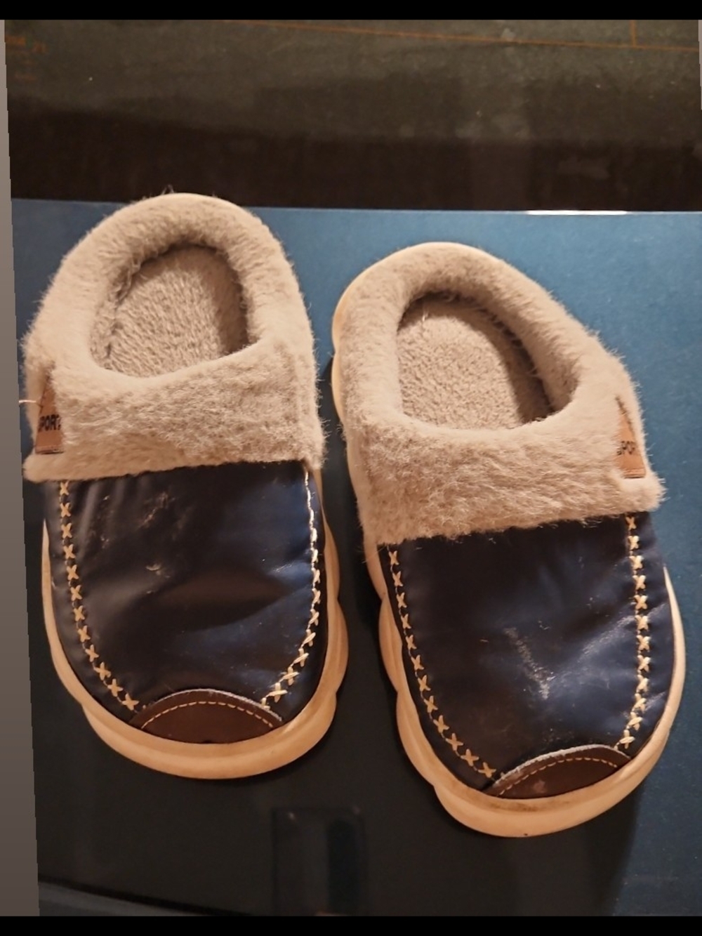 SHEIN Navy Kids Faux-Fur Cuff Slip-On Slippers